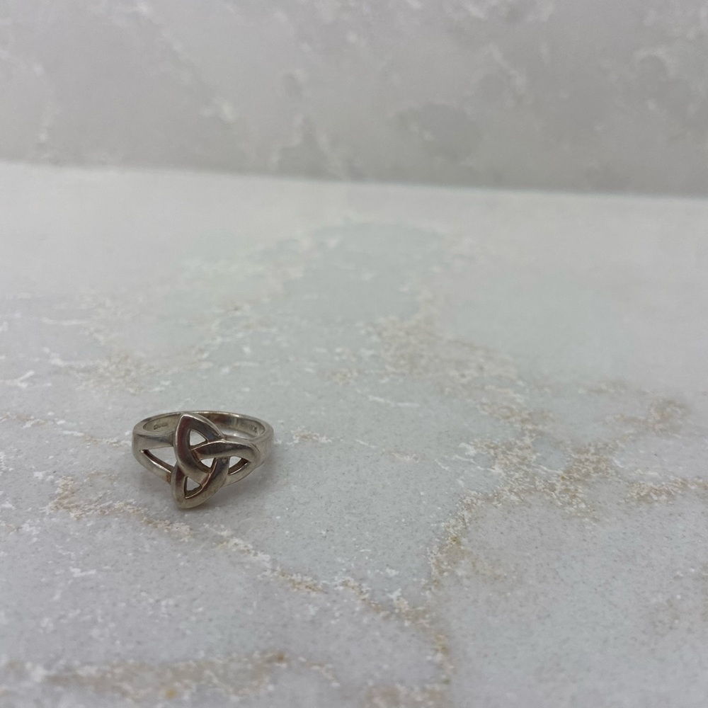Solvar Irish Trinity Ring sterling silver size 4 3/4, 5